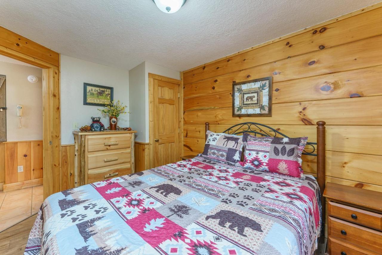 Big Bear Woods Villa Pigeon Forge Exterior foto